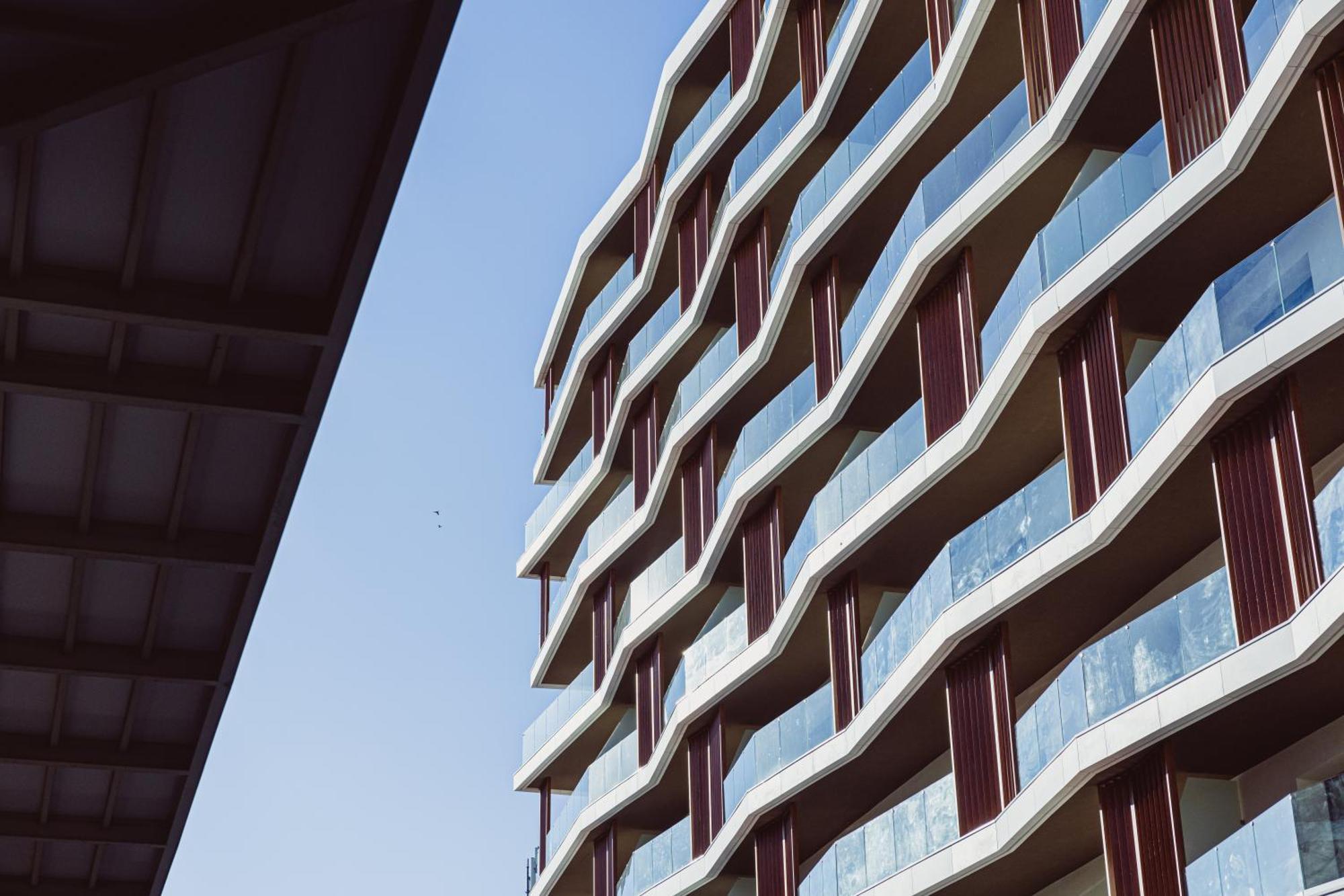 Aparthotel Крайова Екстериор снимка