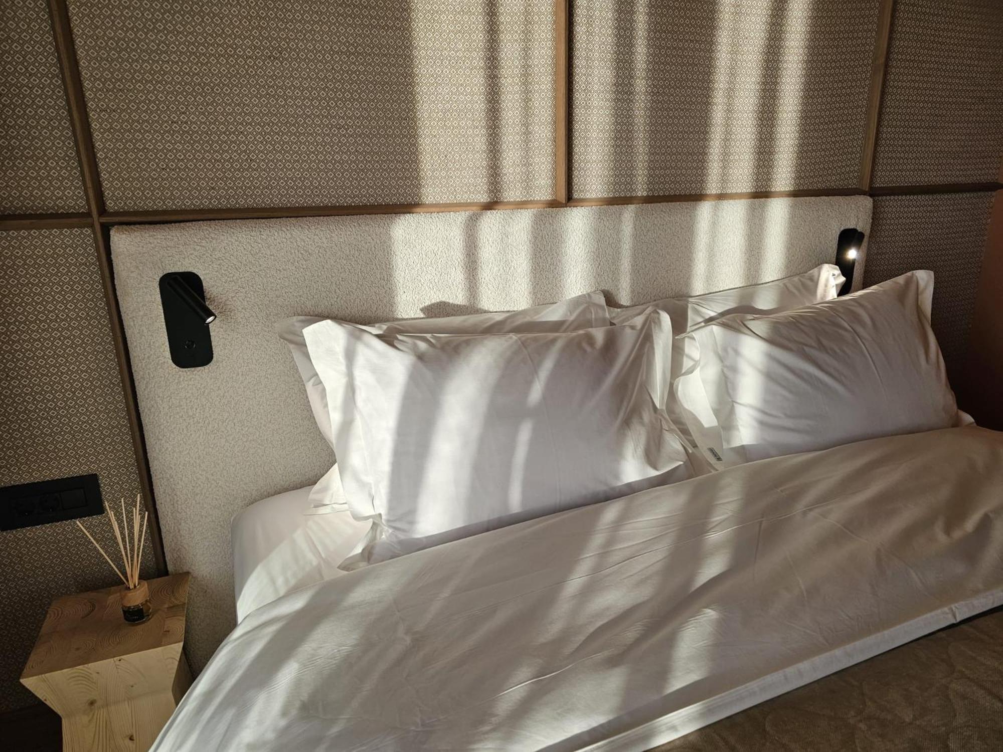 Aparthotel Крайова Екстериор снимка